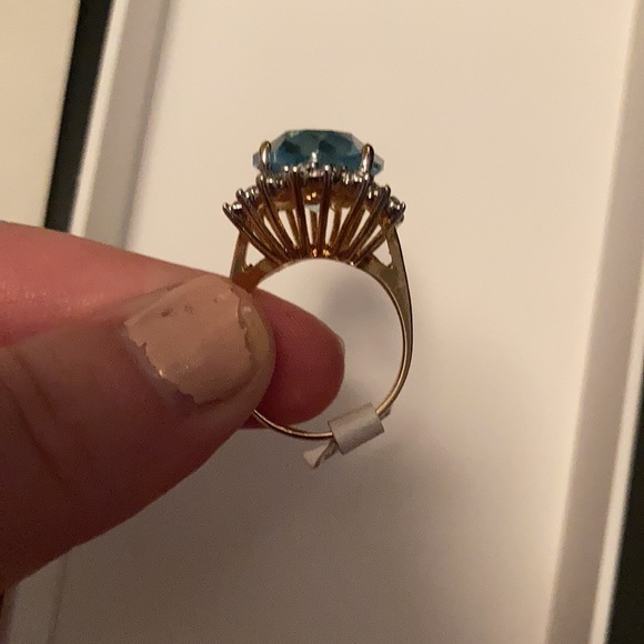 Ring Ge@ fun fashion ring size 7. Made in USA - Picture 2 of 6